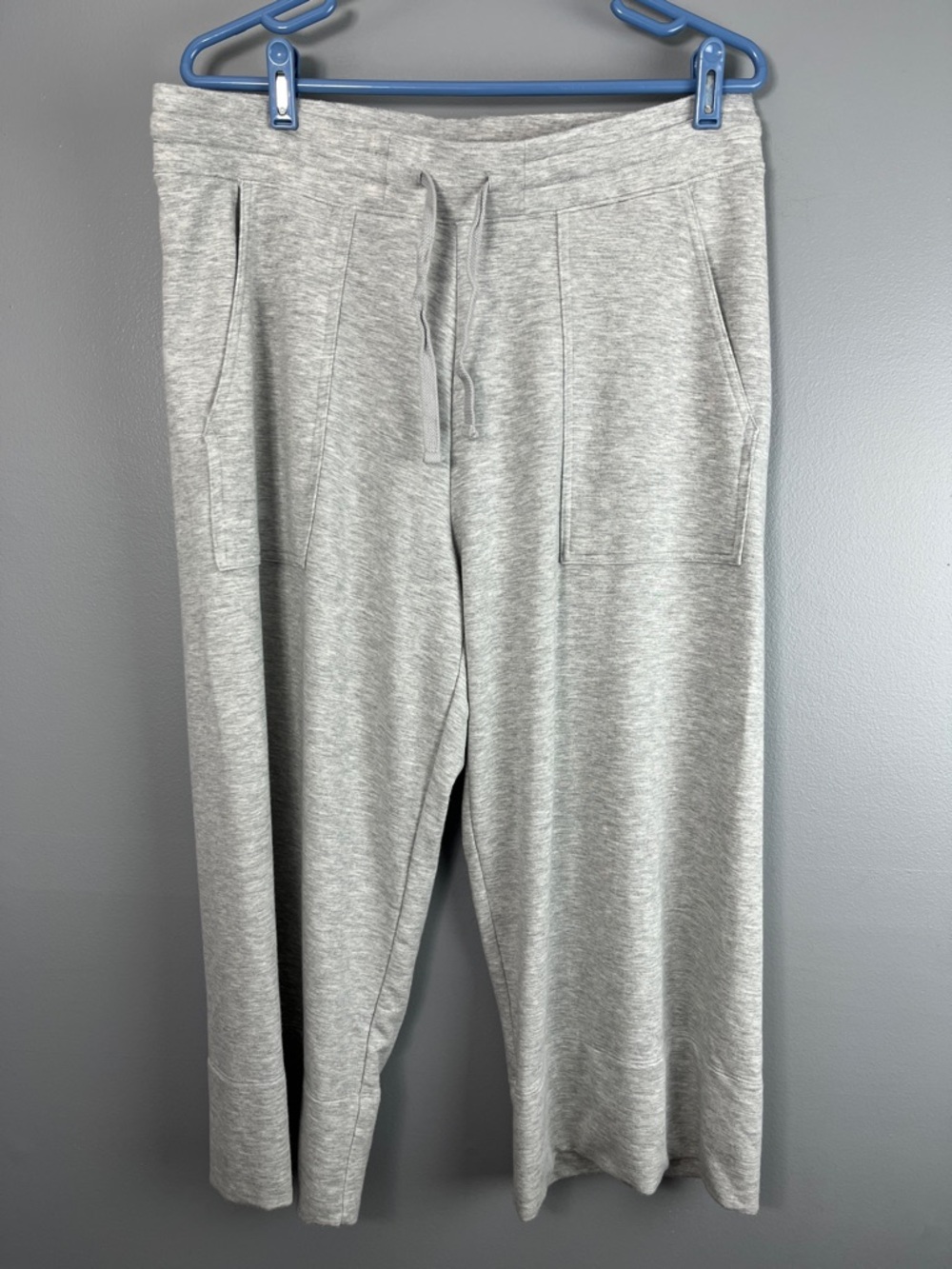 Quince Light Gray Wide-Leg Sweatpants